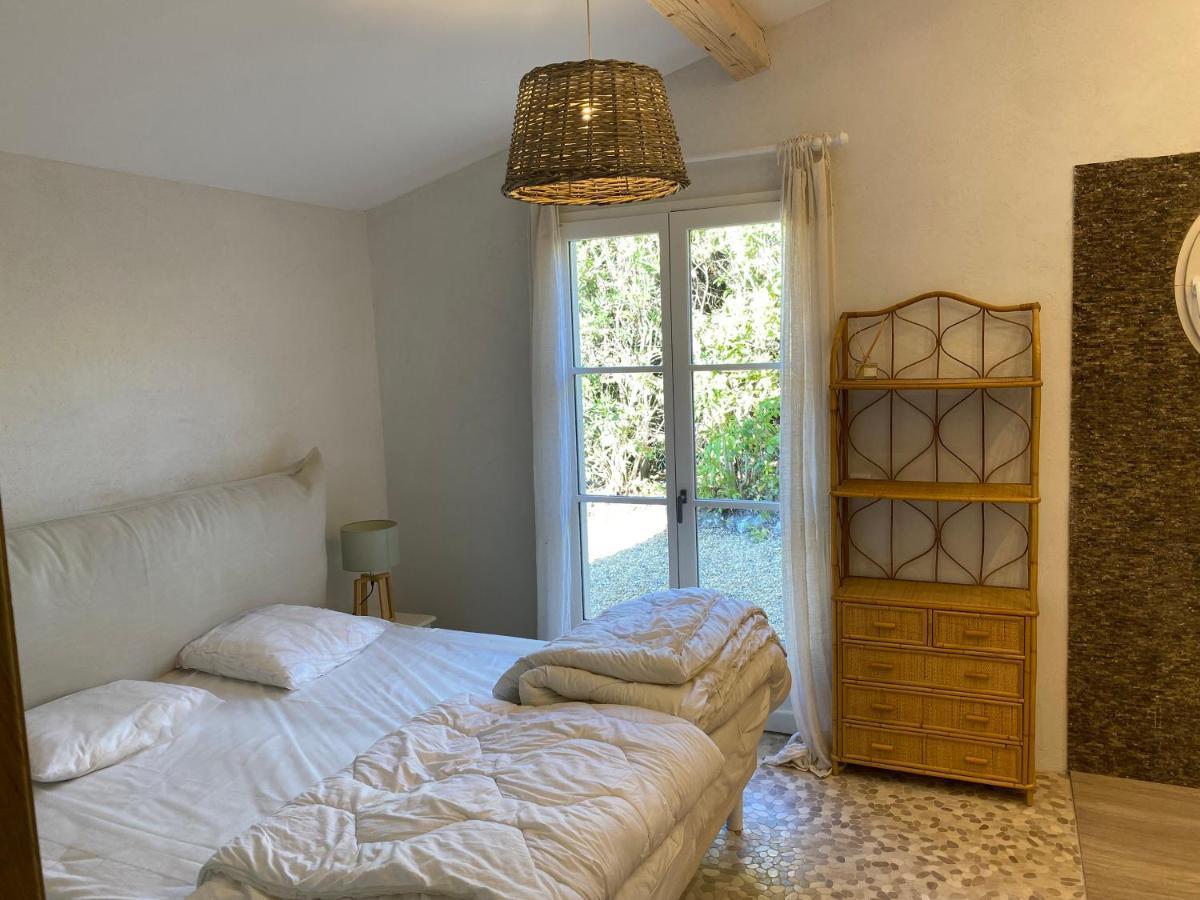 Lovely "Provence" Villa With Sea View, Private Heated Pool, Airco And Beautiful Garden Гримо Екстер'єр фото